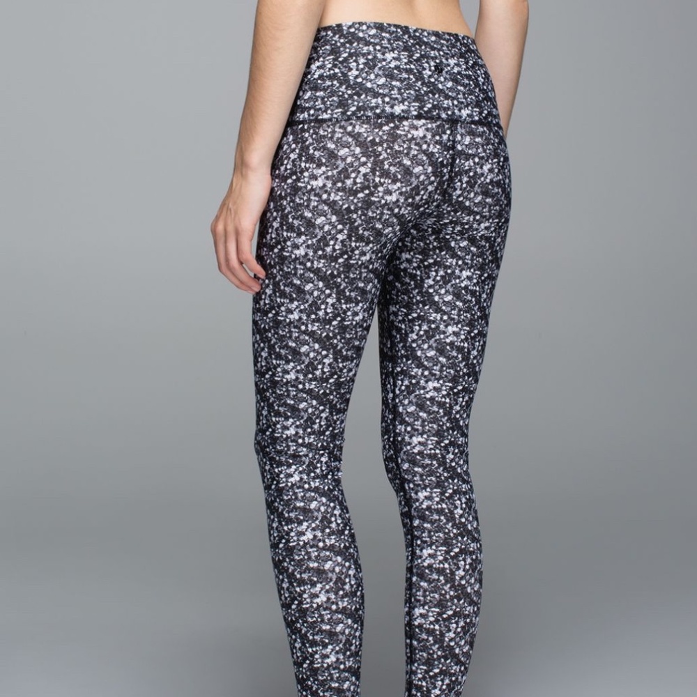 Lulu Lemon Shine Tight Leggings